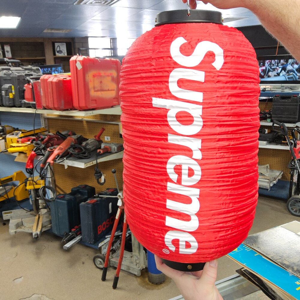 SUPREME LANTERN